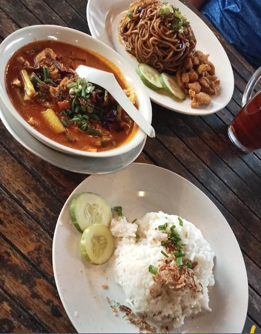Cafe food
